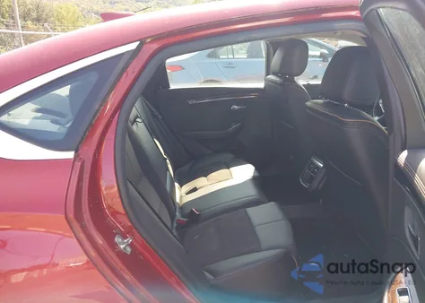 2015 Chevrolet Impala 1Lt из США, поврежденный, VIN 2G1115SL0F9138408